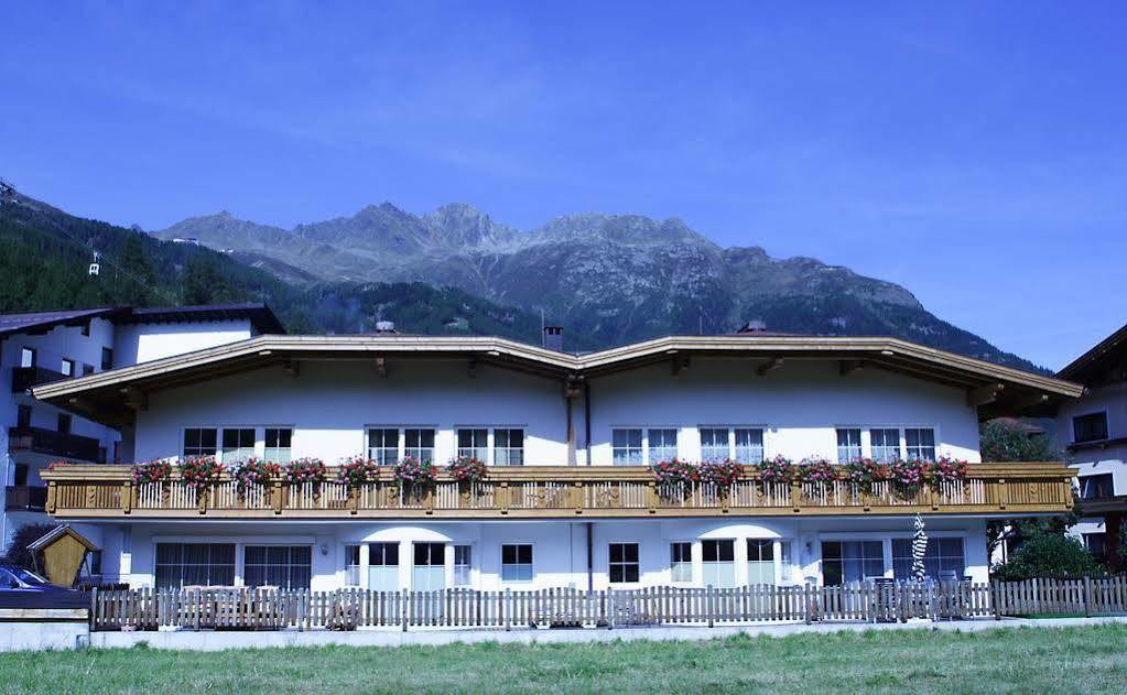 Gaestehaus Europa Sölden Exterior foto